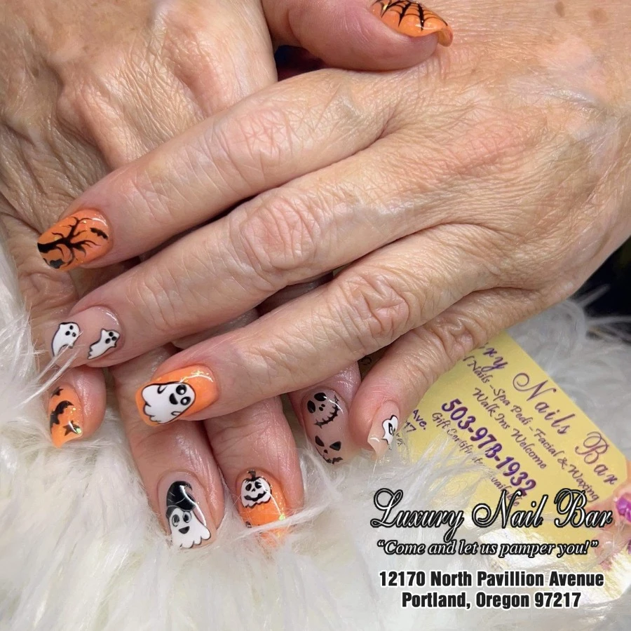 Luxury Nail Bar Jantzen Beach