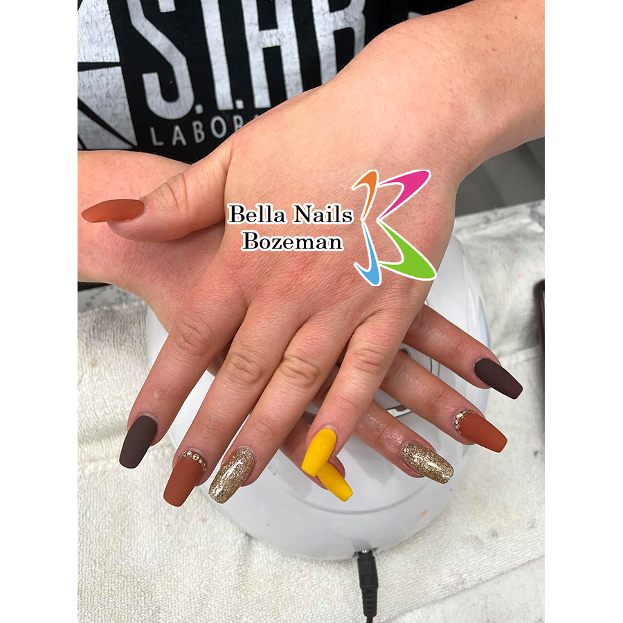 Nails design