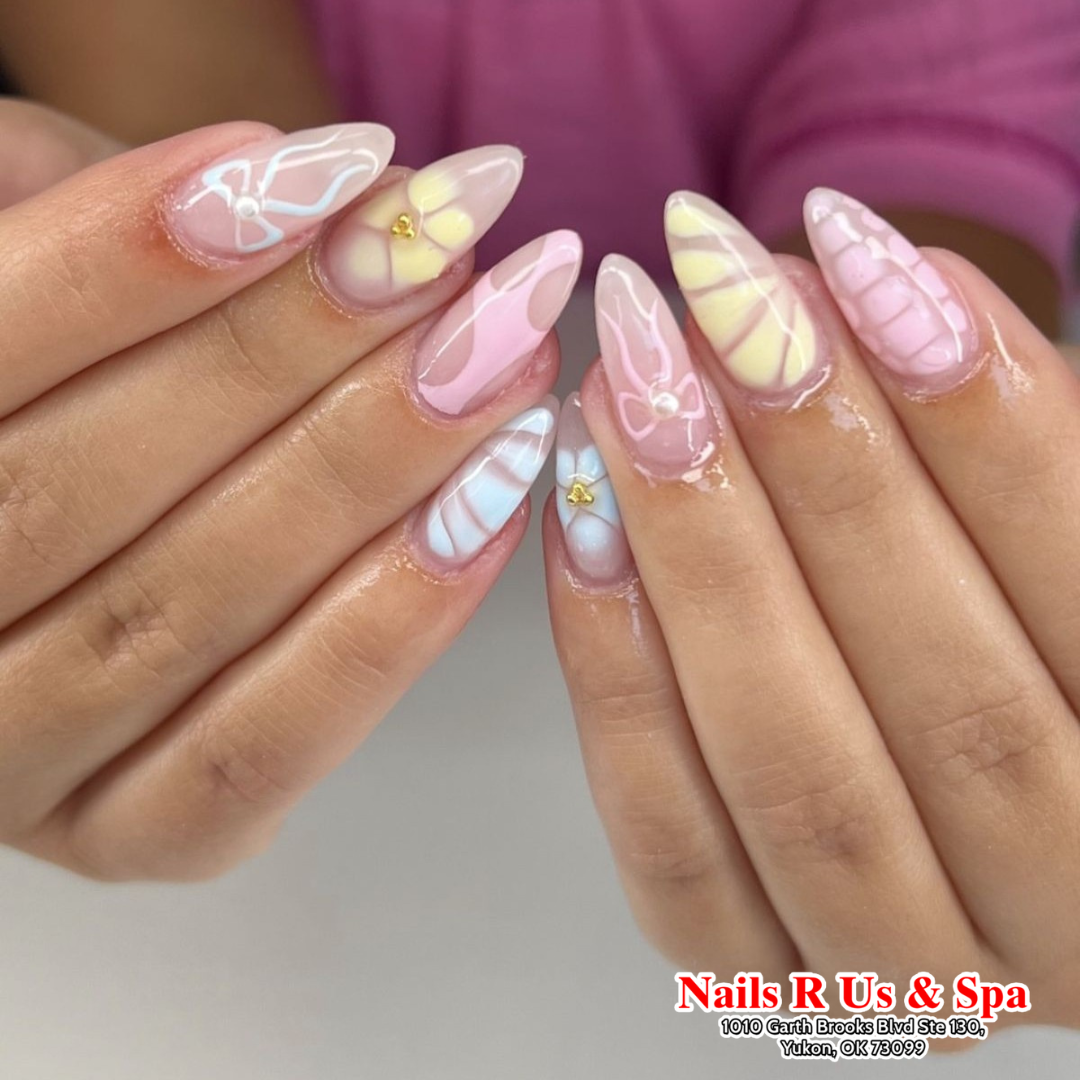 Nails R Us &amp; Spa
