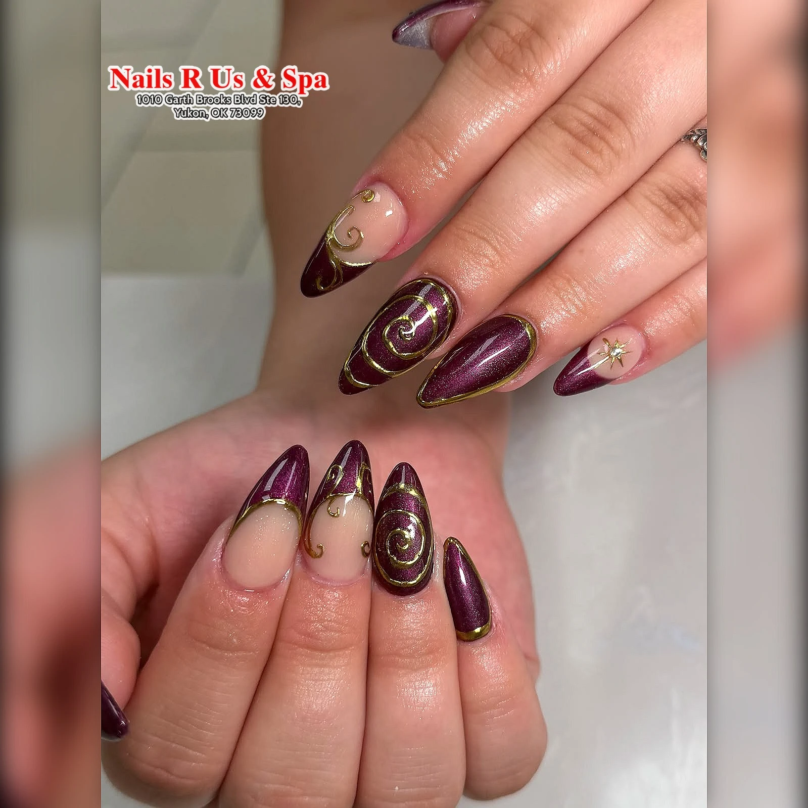 Nails R Us & Spa