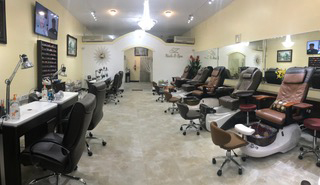 Deluxe Nails & Spa Alt