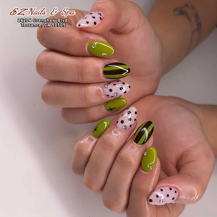 EZ Nails & Spa