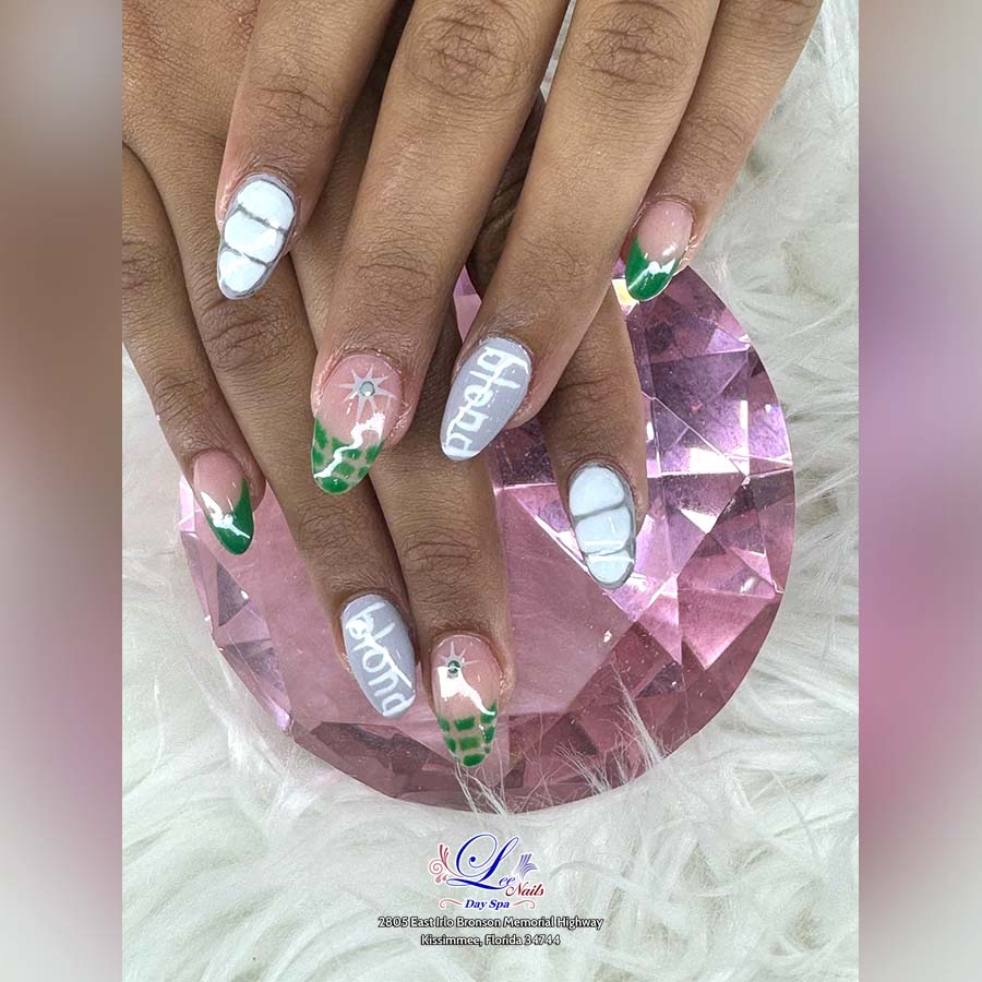 Lee Nails And Day Spa