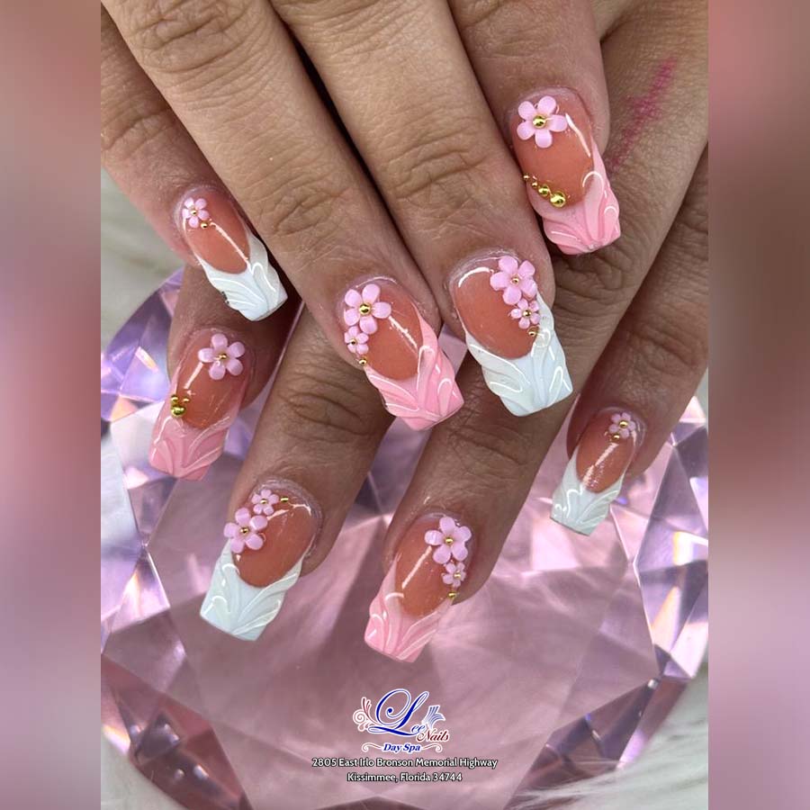 Lee Nails And Day Spa