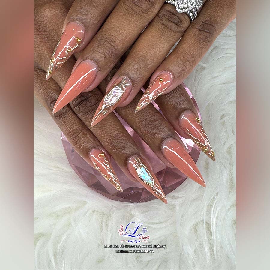 Lee Nails And Day Spa