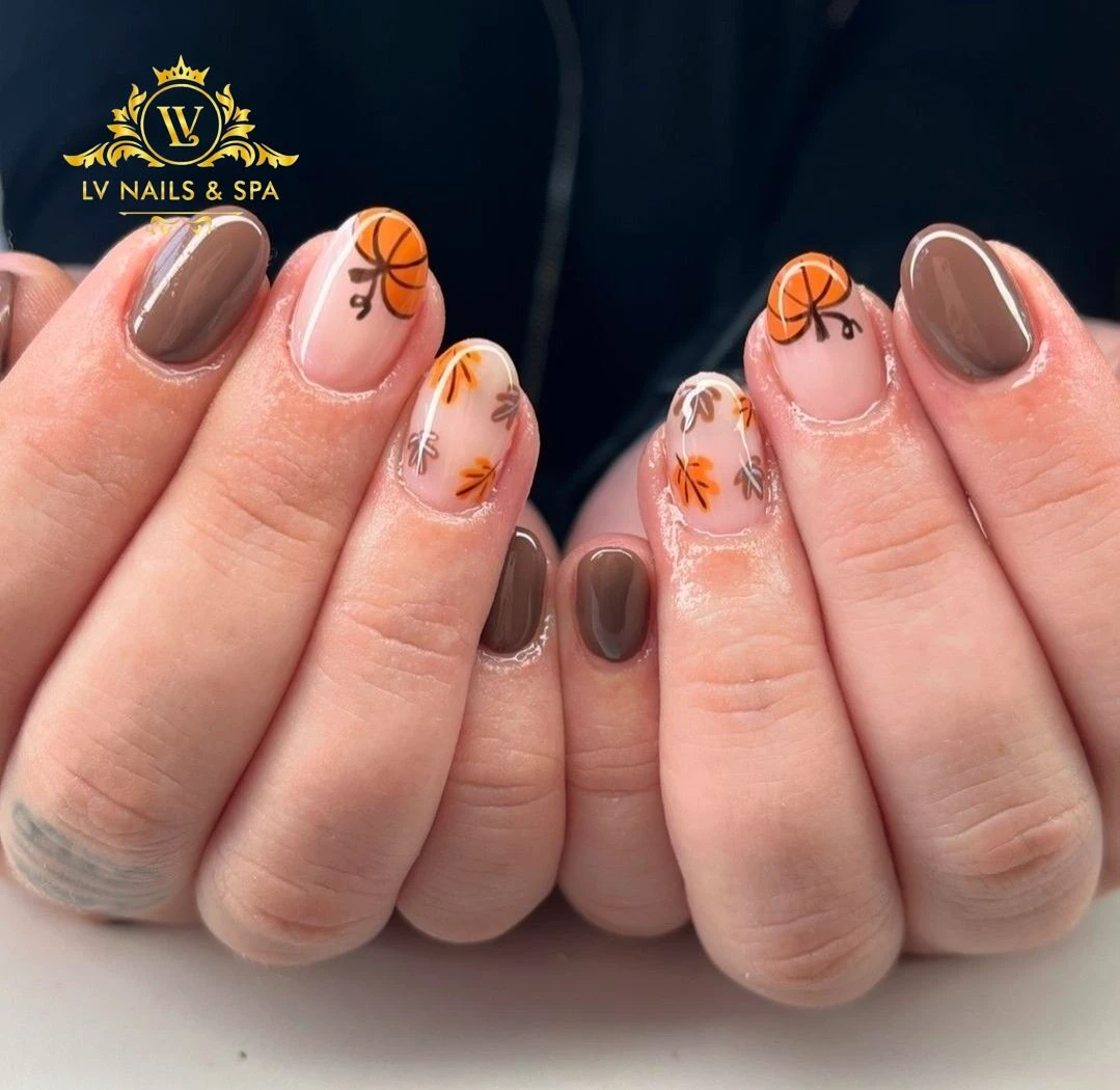 L V Nails & Spa