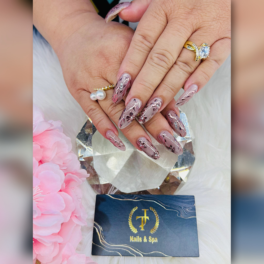 JT Nails & Spa