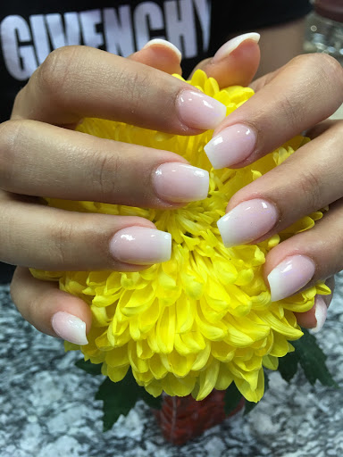 Nail Photo