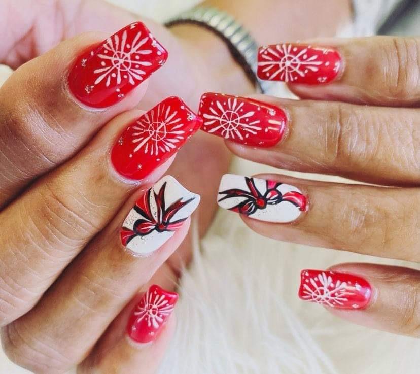 Christmas Nails