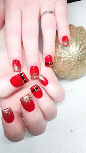 nails