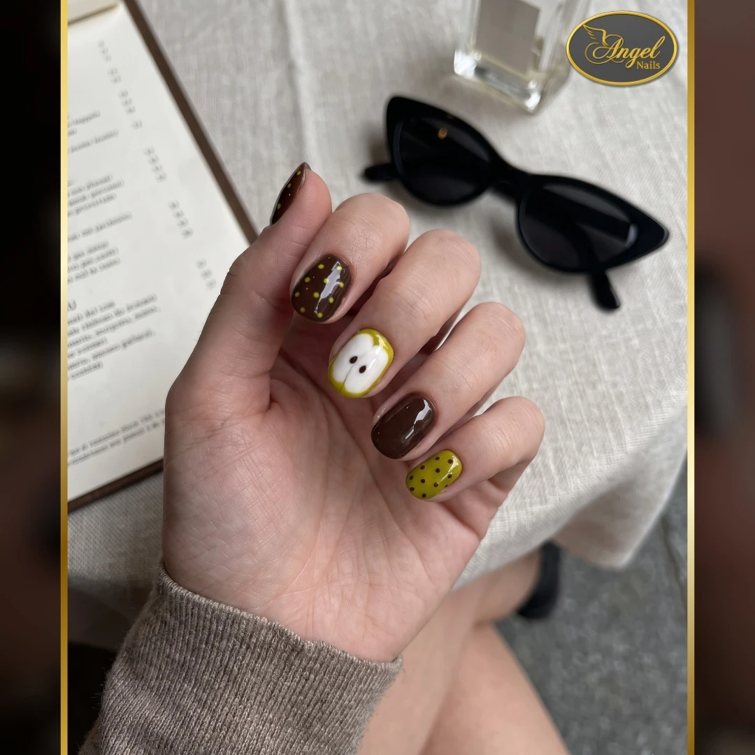 Angel Nails