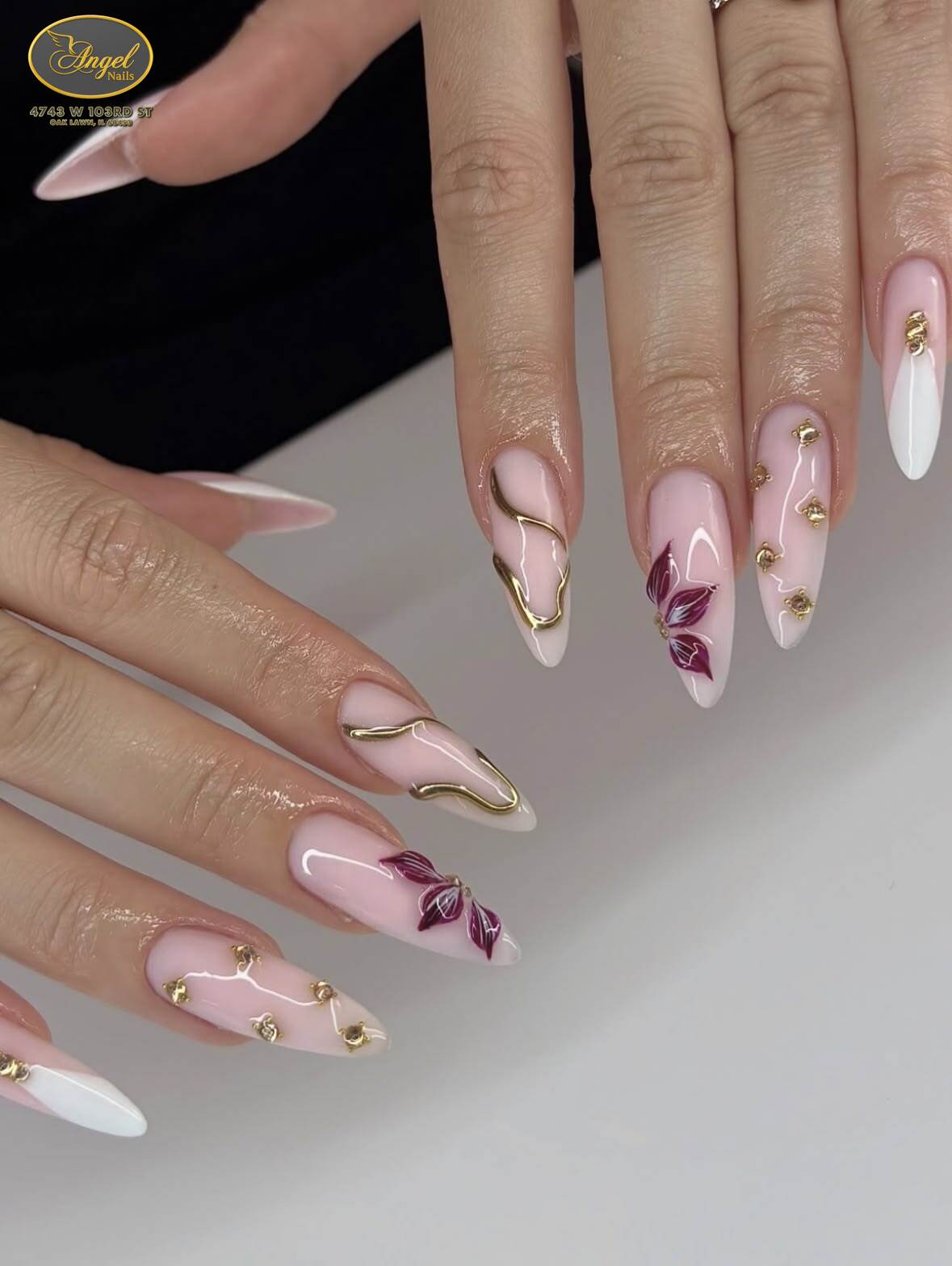  Angel Nails