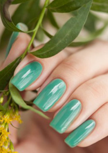 nails