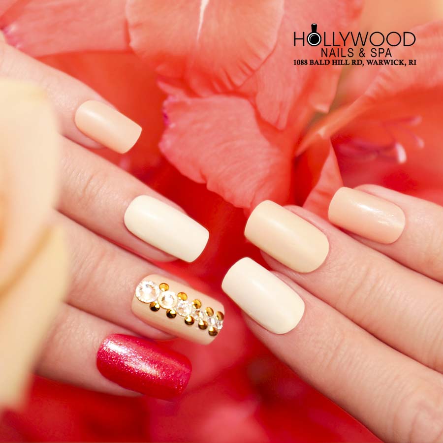 Hollywood Nails & Spa (1)