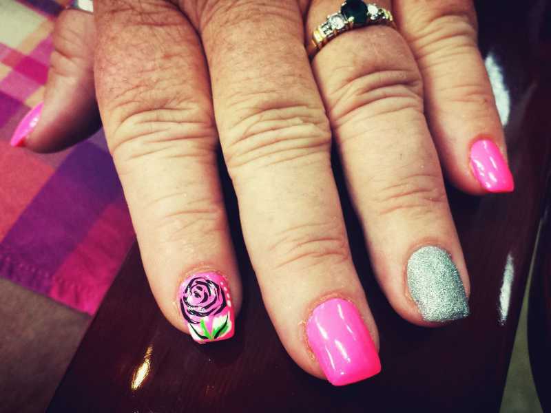 Nail Photo