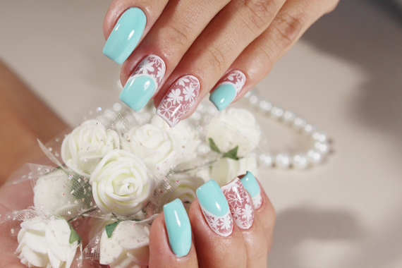 nails