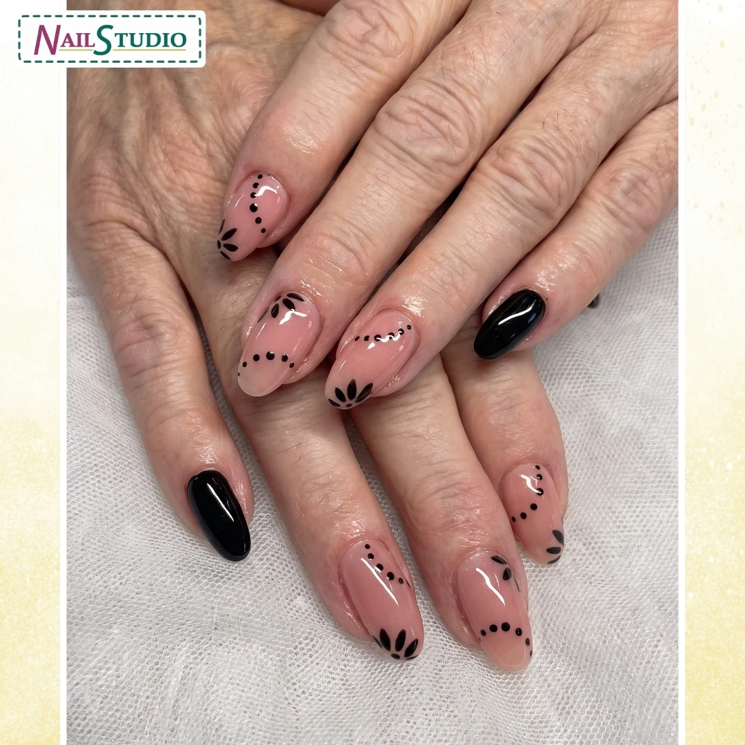 Nail Studio Sioux Falls, SD 57106