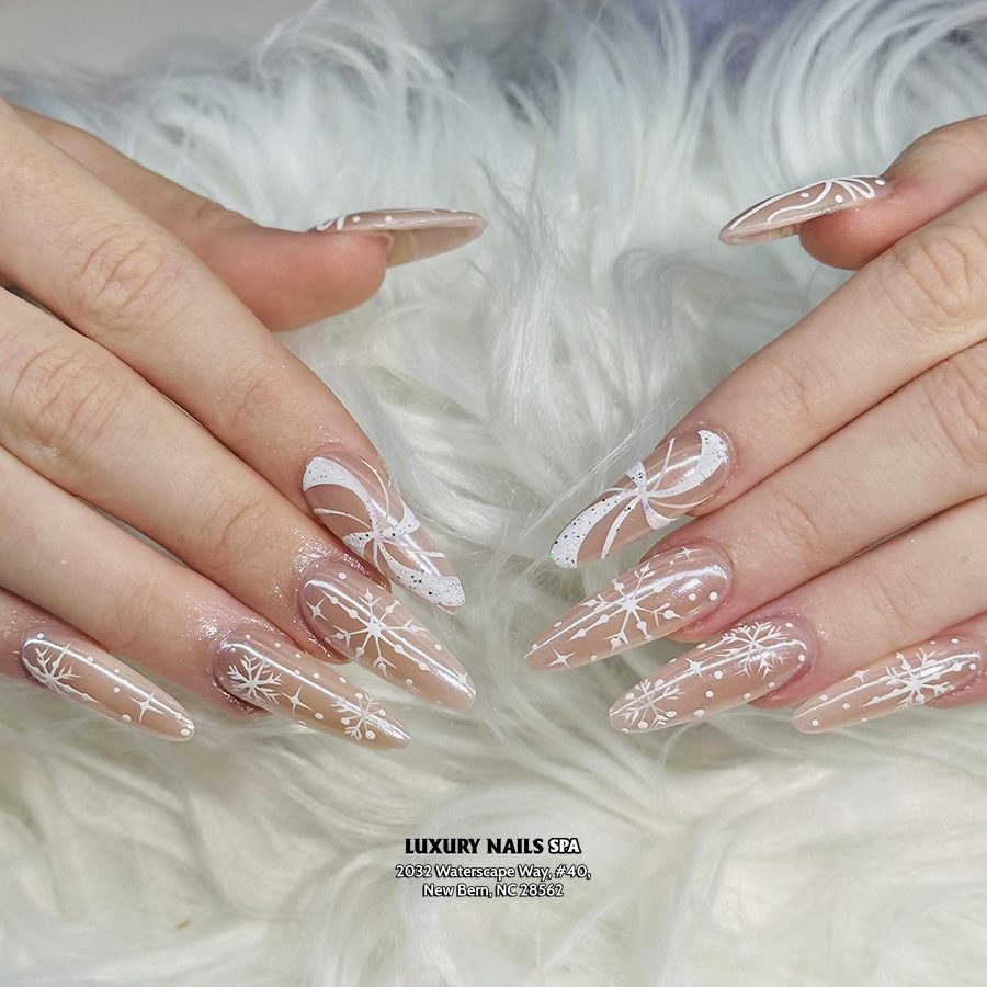 Luxury Nails & Spa (3)