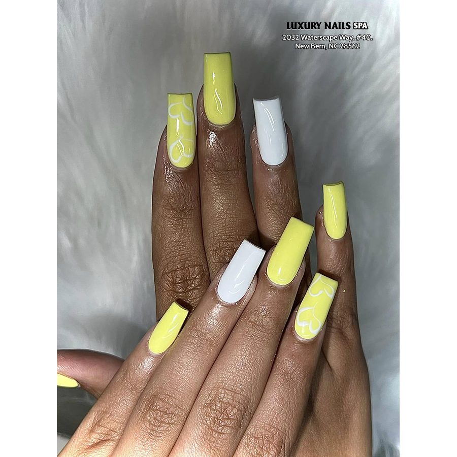 Luxury Nails & Spa (4)