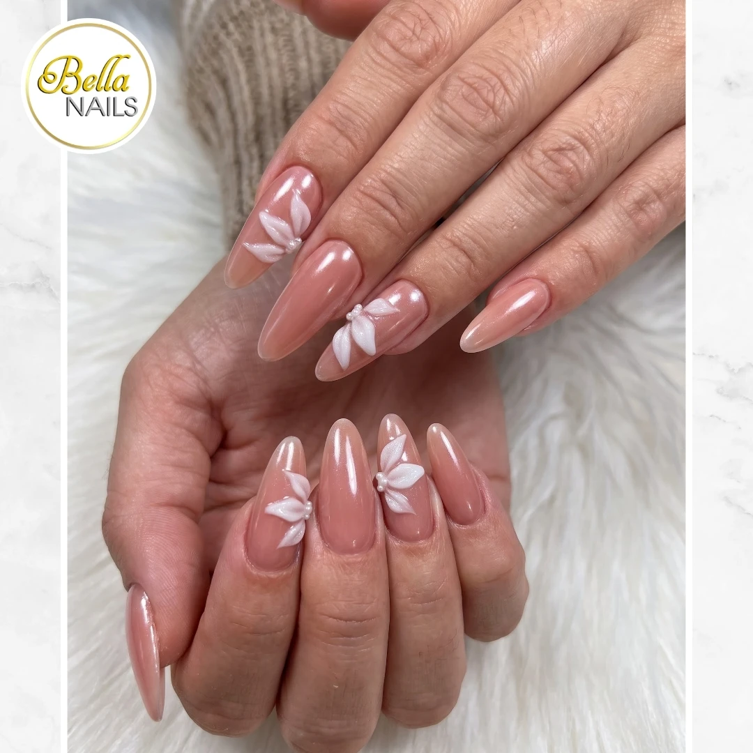 Bella Nails