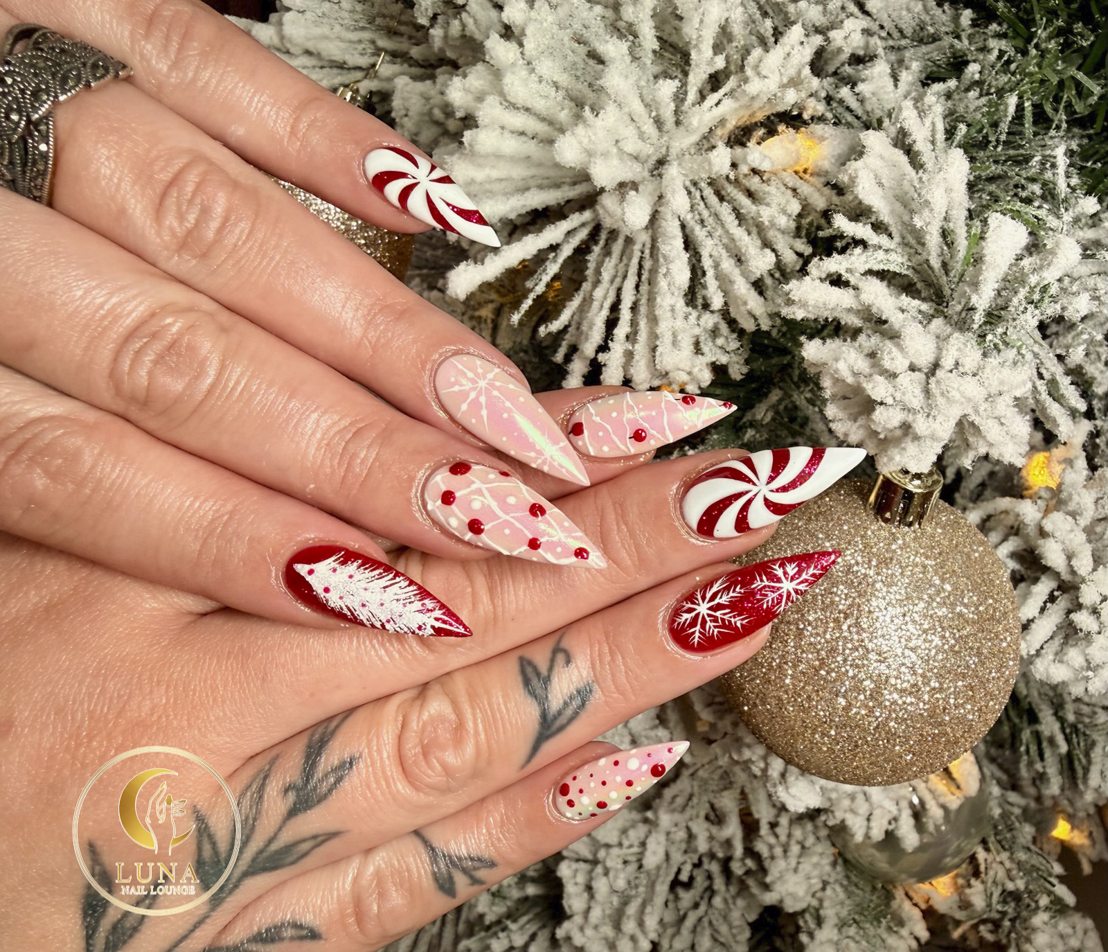 Christmas Nail Art by Luna Nail Lounge - Everett, WA 98208