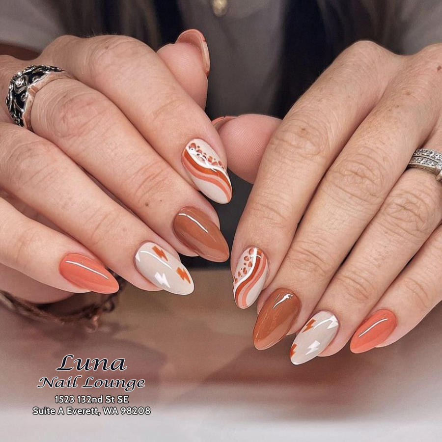 Signature Nail Design by Luna Nail Lounge in Everett, WA 98208