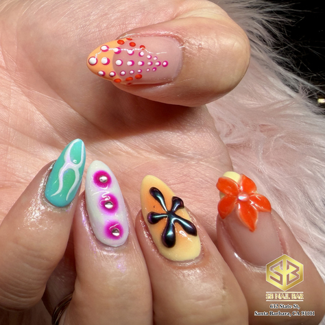 SB NAILBAR