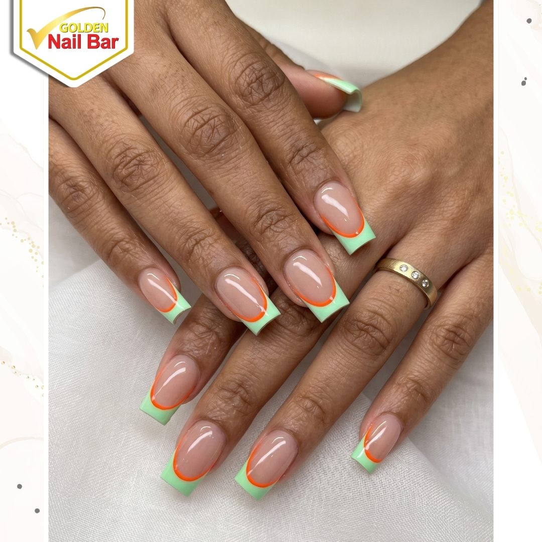 Golden Nail Bar