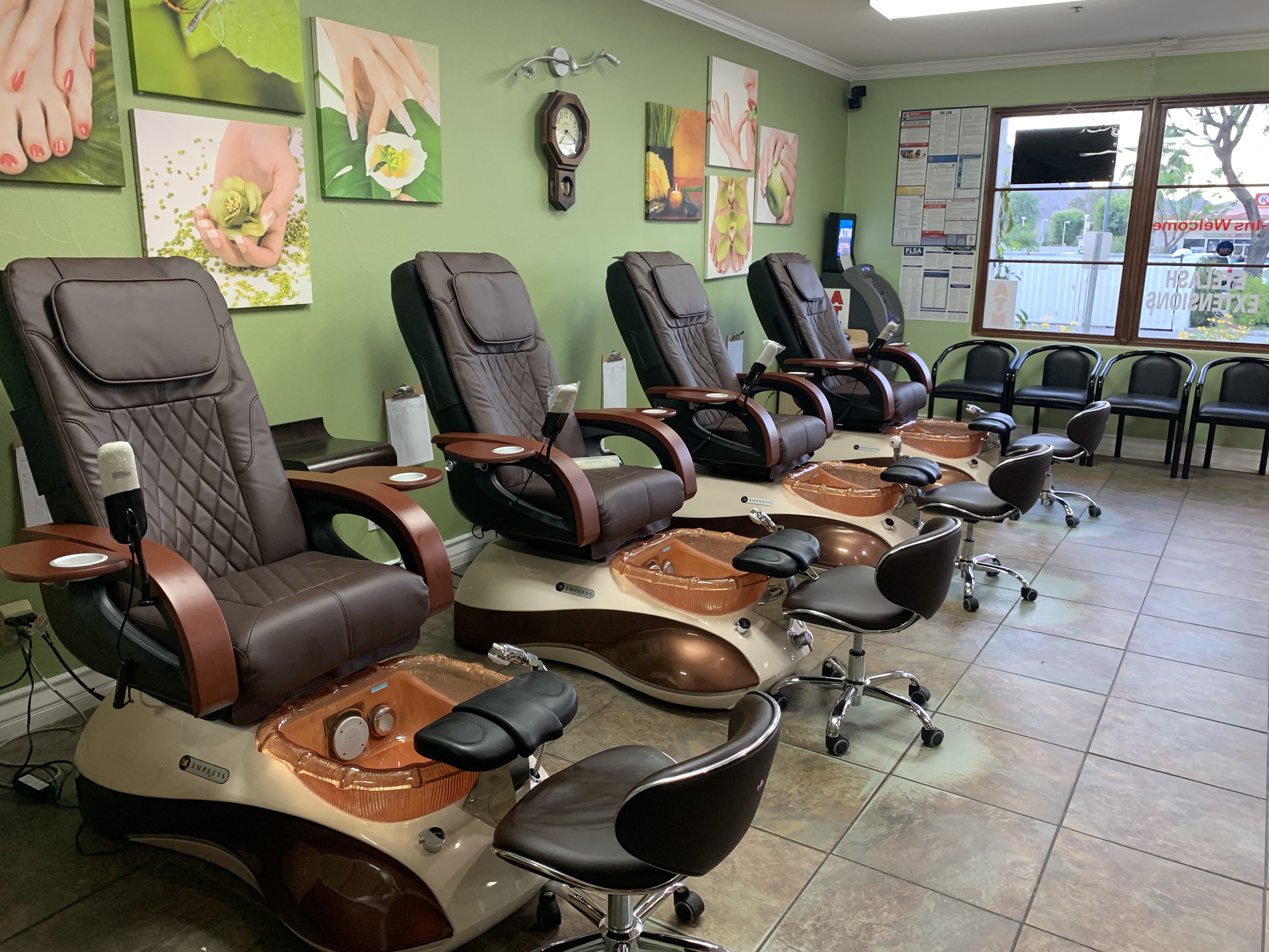 Nails Salon