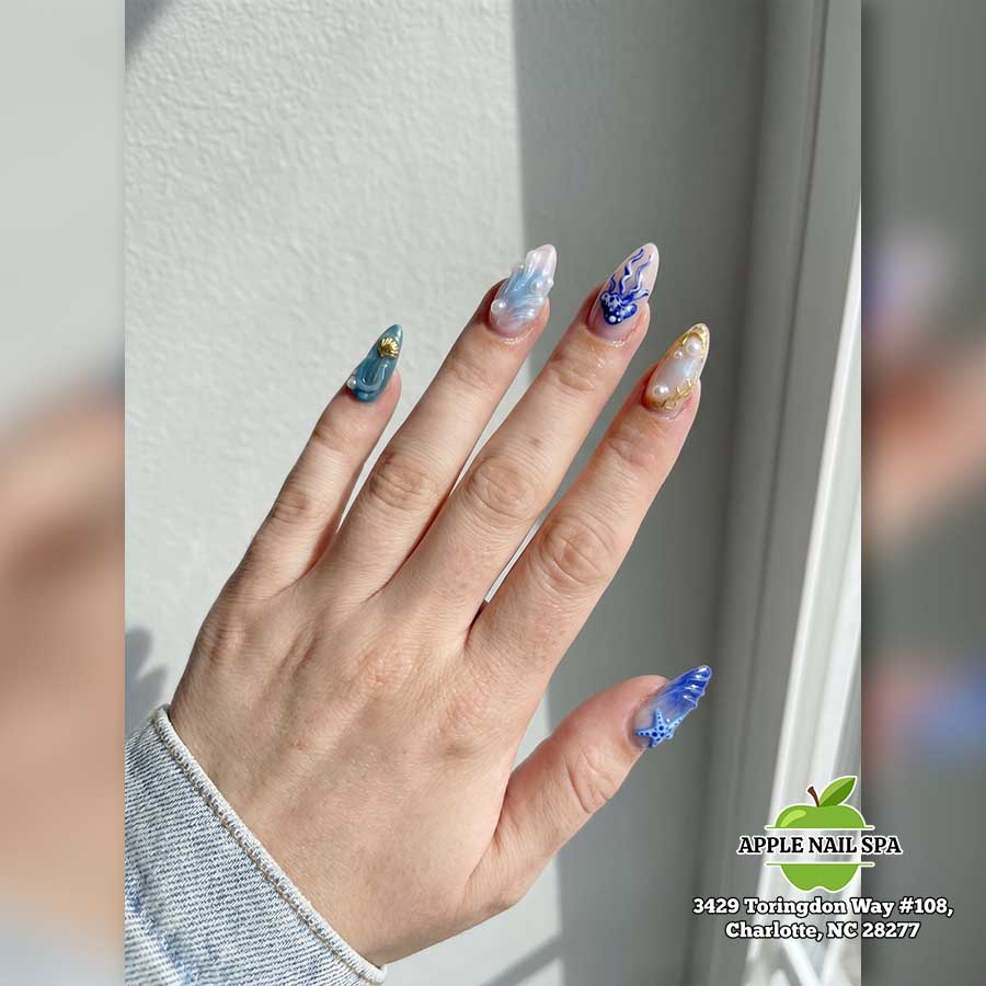 Apple Nail Spa 