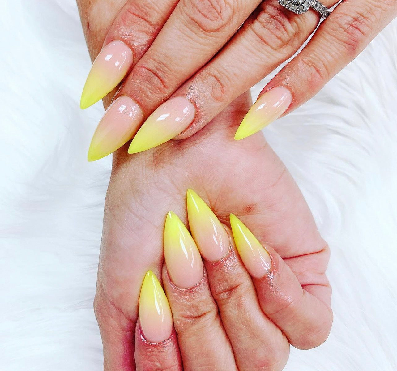 Hybrid full set with yellow ombre