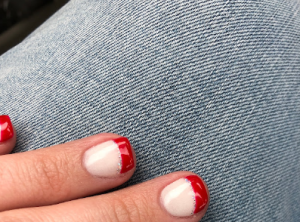 Who on the Amore Nails team does nail services the best following customer reviews? | nail salon 97086