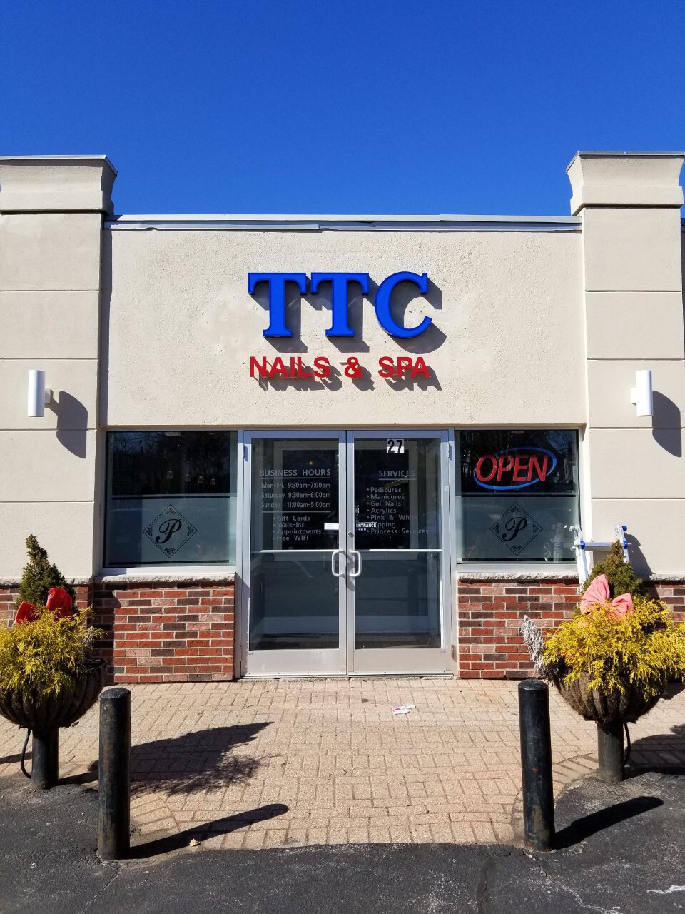 Nail design 70 TTC nail Spa 27 South Bolton Street