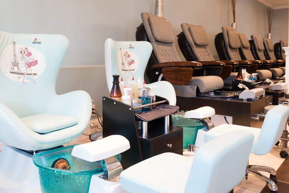 Nail design 65 TTC nail Spa 27 South Bolton Street