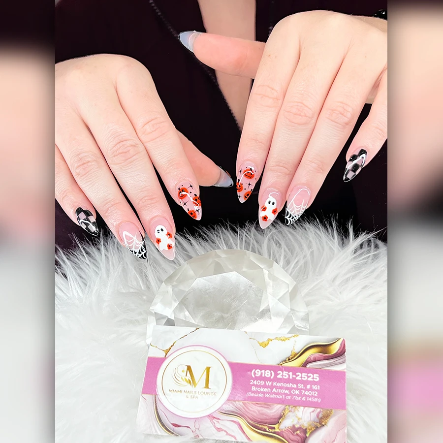 Halloween Nail Art Oct 22 2026