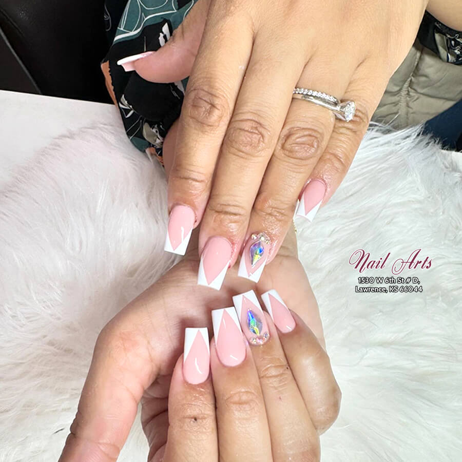 Nail Arts - Nail Salon in Lawrence, KS 66044