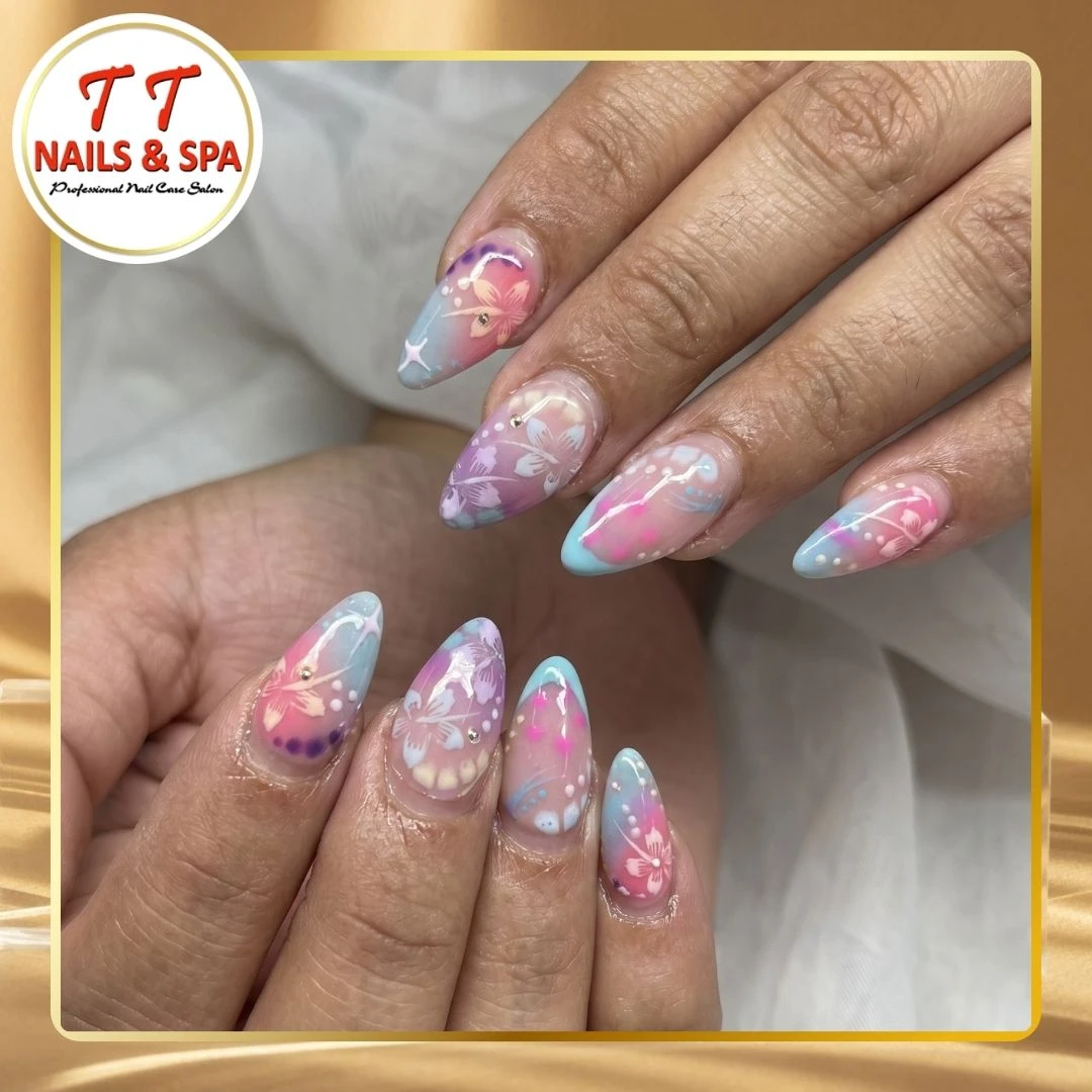 TT Nails & Spa 