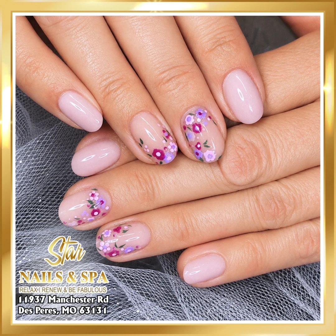 Trending August Nail Looks