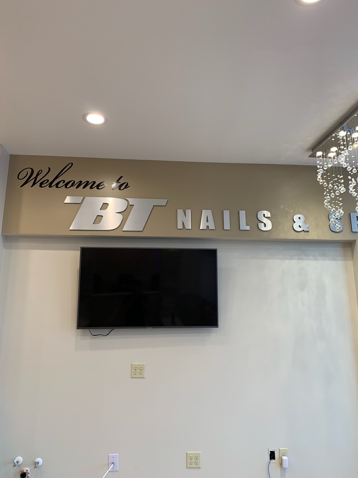 BT Nails & Spa