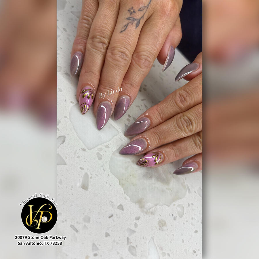 Trendy nail design