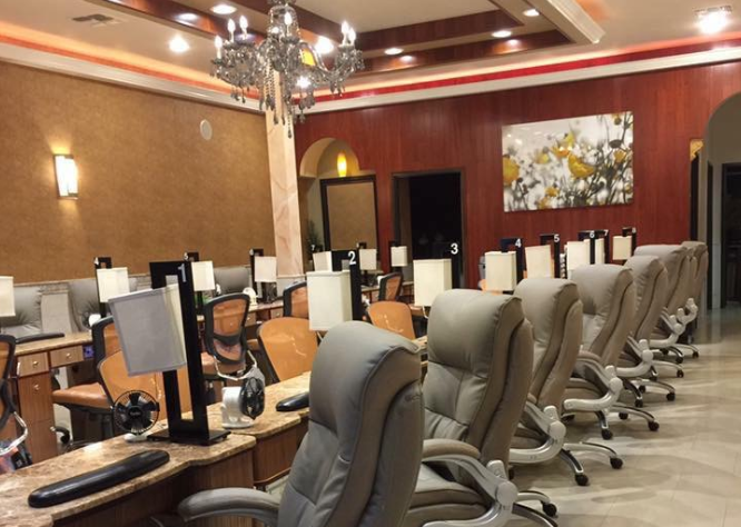 Salon interior