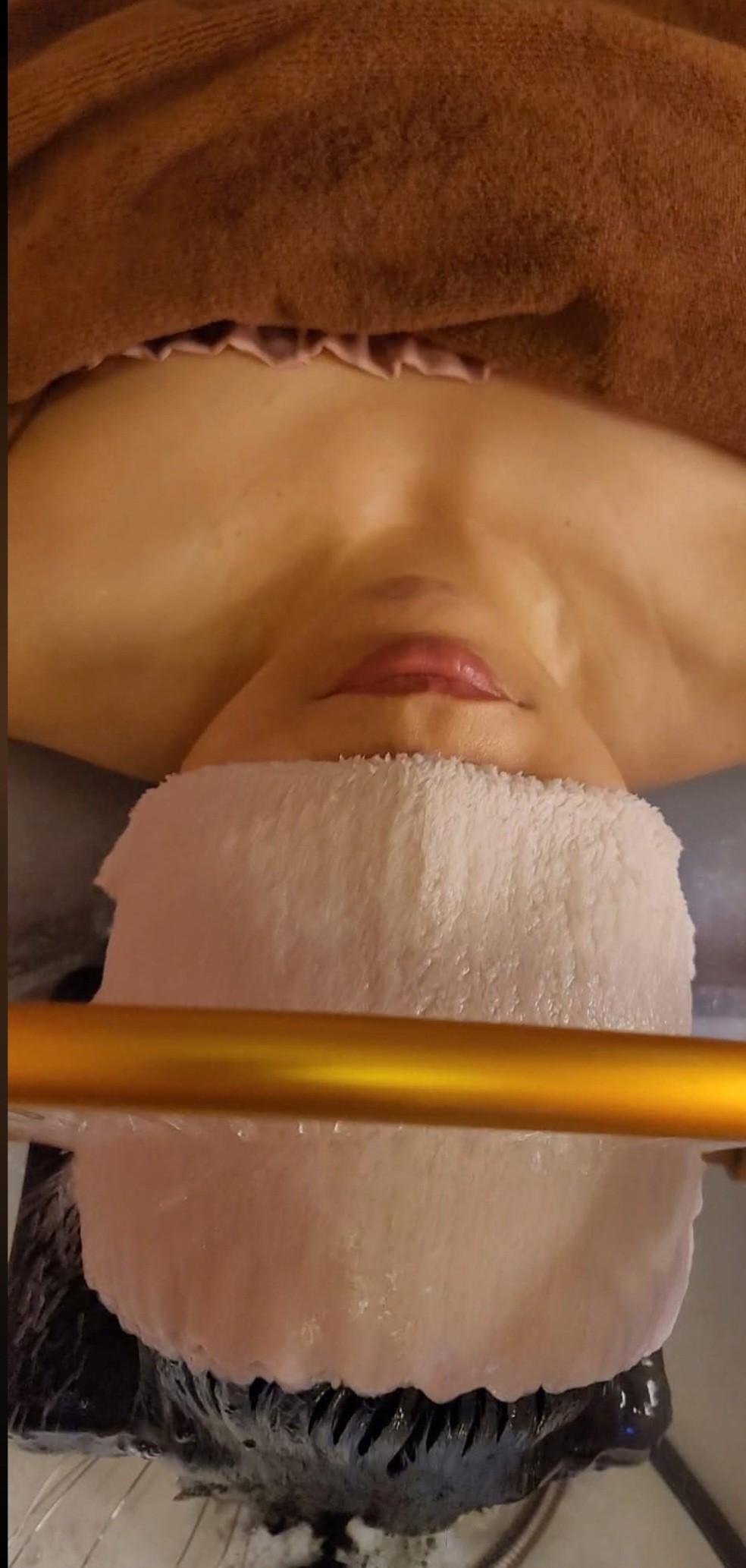 Head spa massage closeup