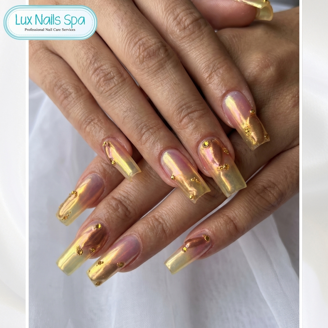 Lux Nails Spa