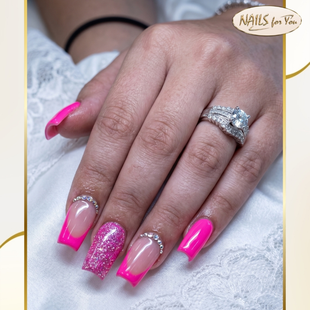 Trending and Luxury Nails Design