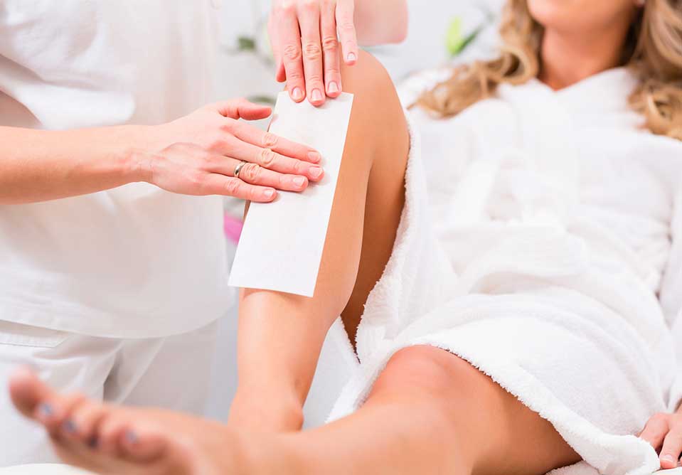 About Luxury Nails