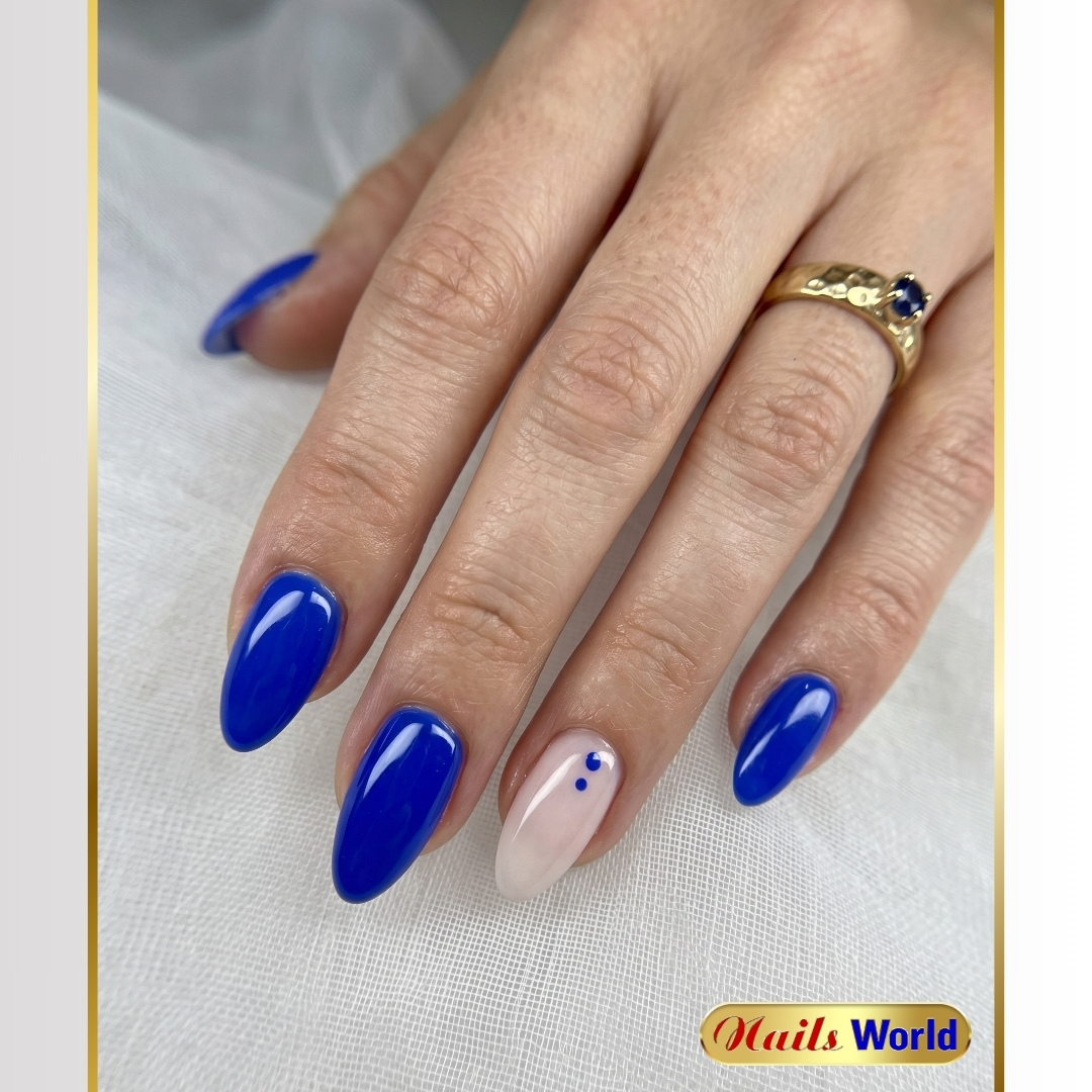 Nails World