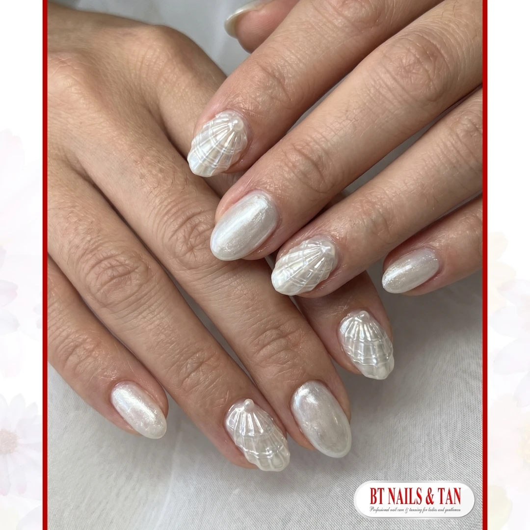 B T Nails