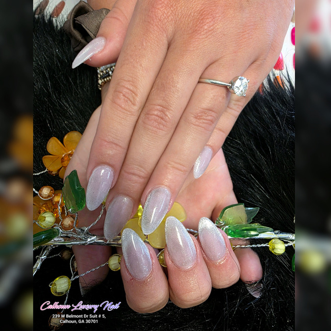 Calhoun Luxury Nail