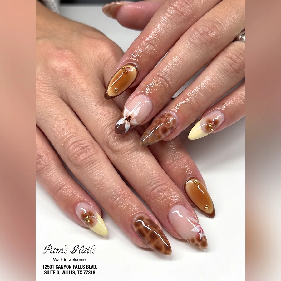Pam's Nails