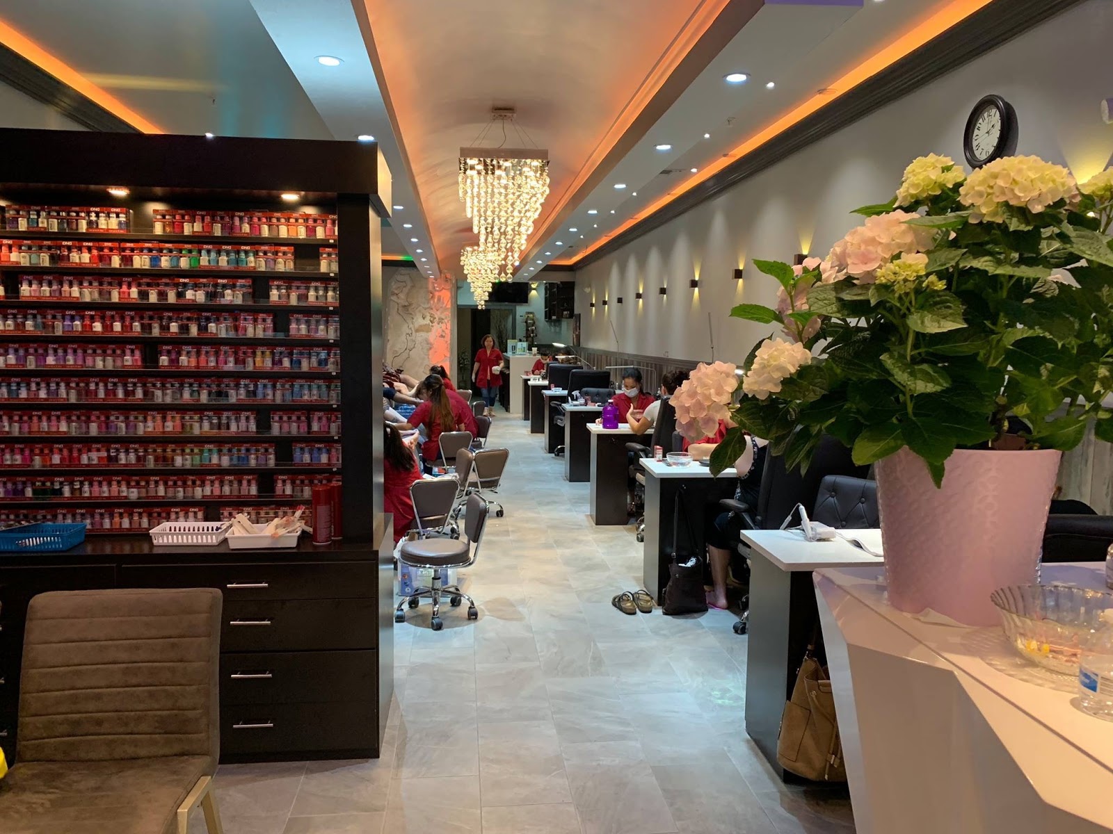 Nail Salon